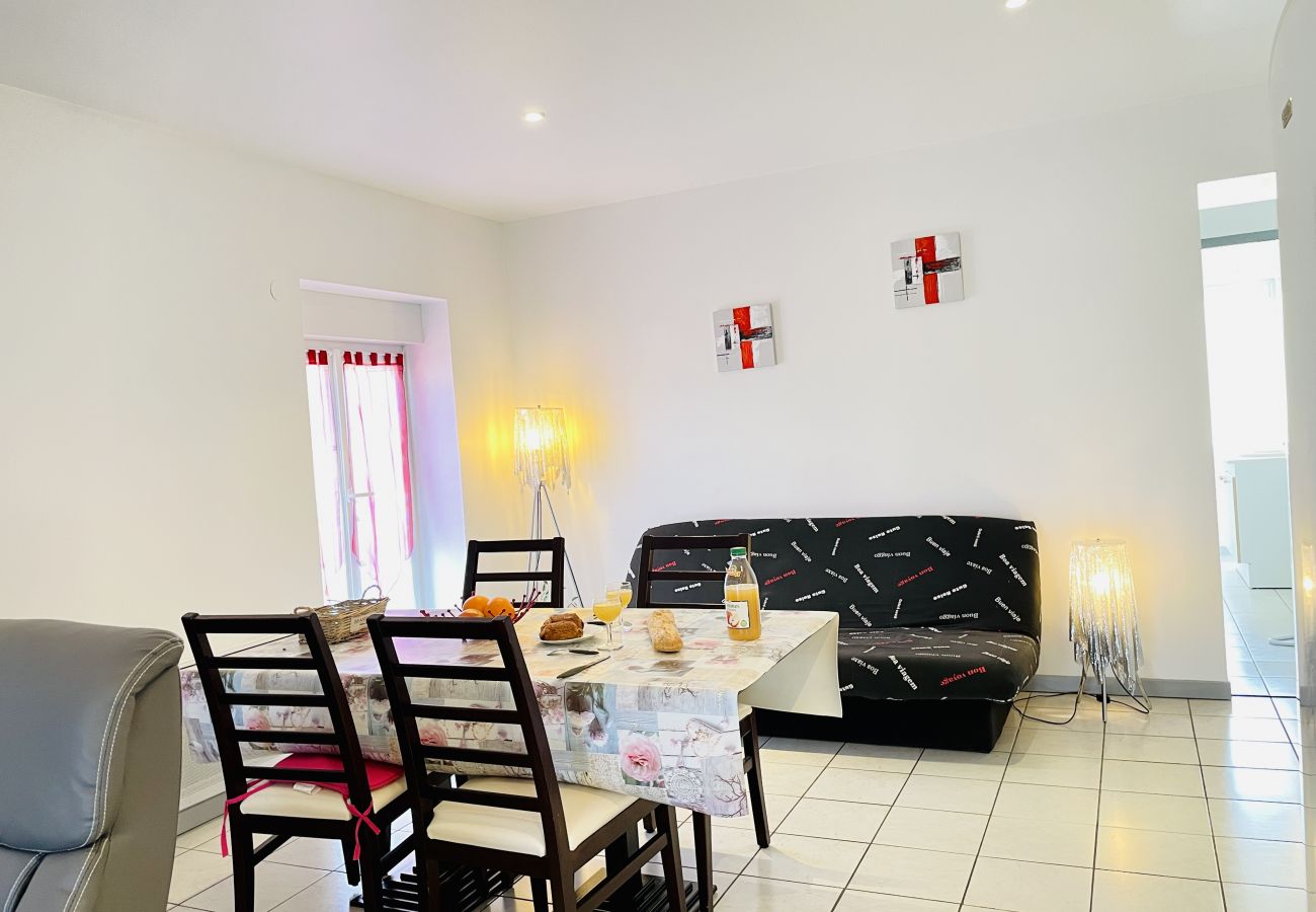 Apartment in Bains-les-Bains - Appartement Napoléon